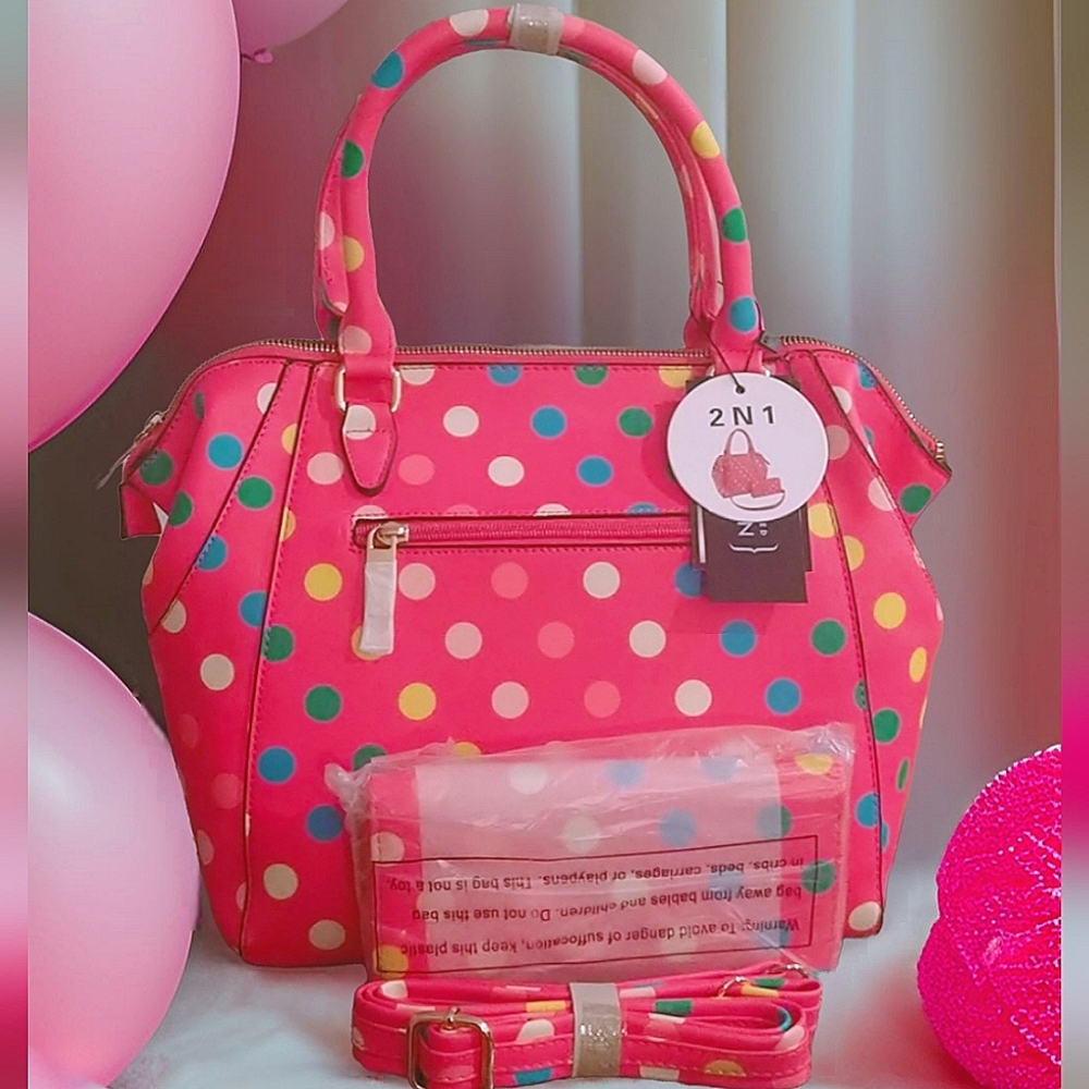 Gorgeous Modern Retro Bubblegum Pink Polka Dot Designer Handbag Set